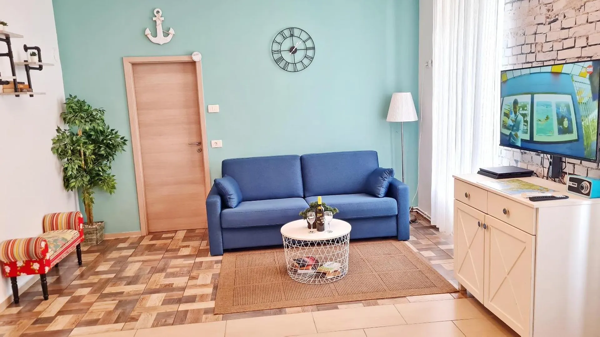 Apartments Epulon プーラ